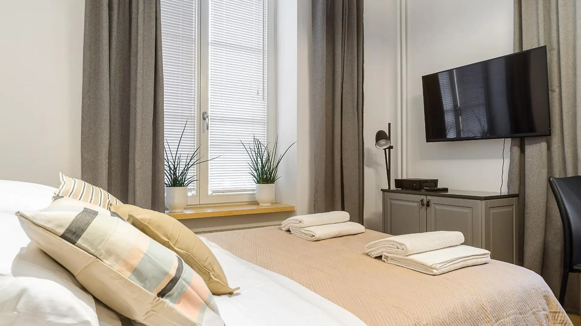 P&O Serviced Apartments Warecka Street Warsaw